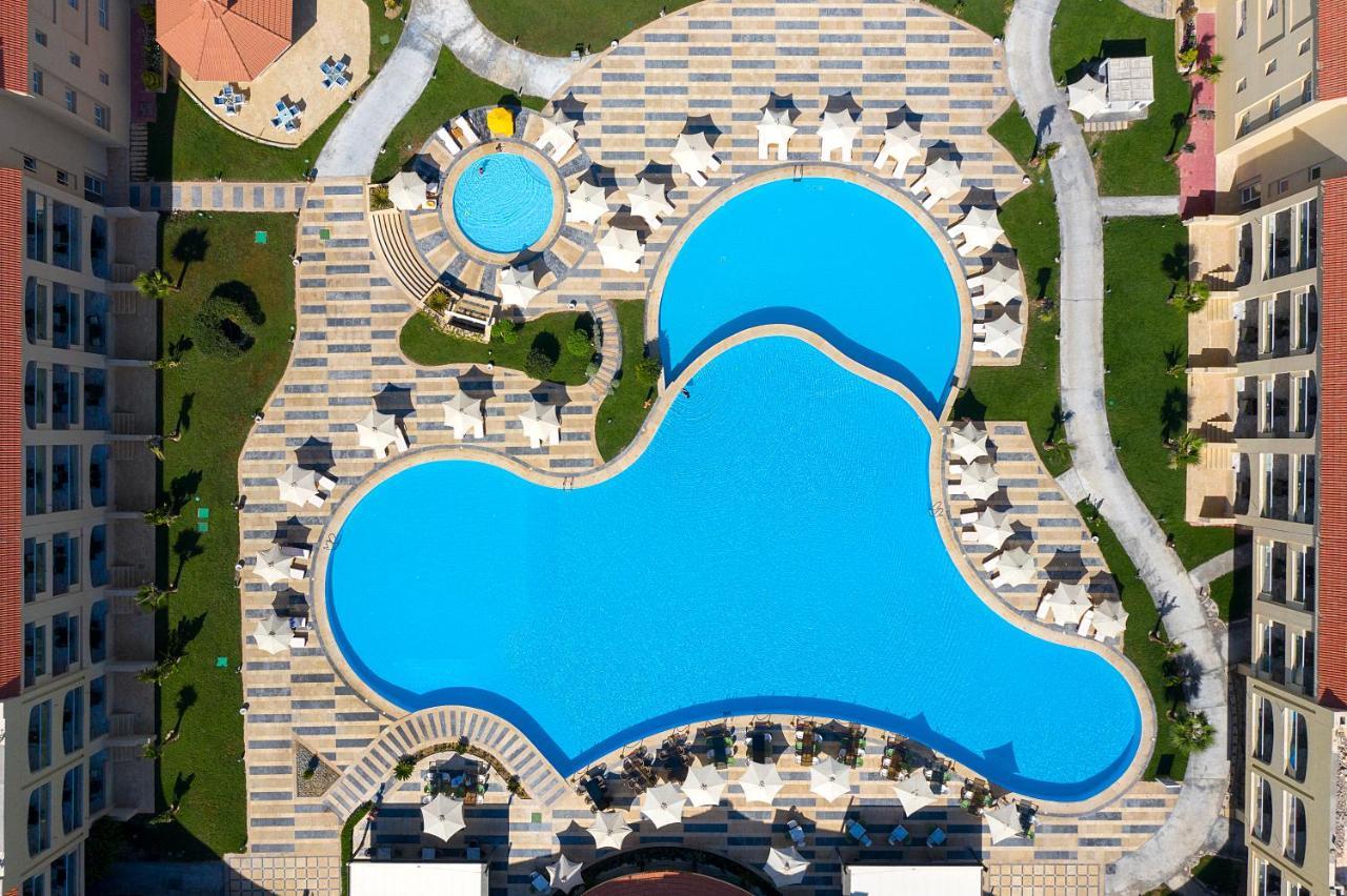 Rixos Alamein - Full Board Plus El Alamein Kültér fotó Aerial view of the pool