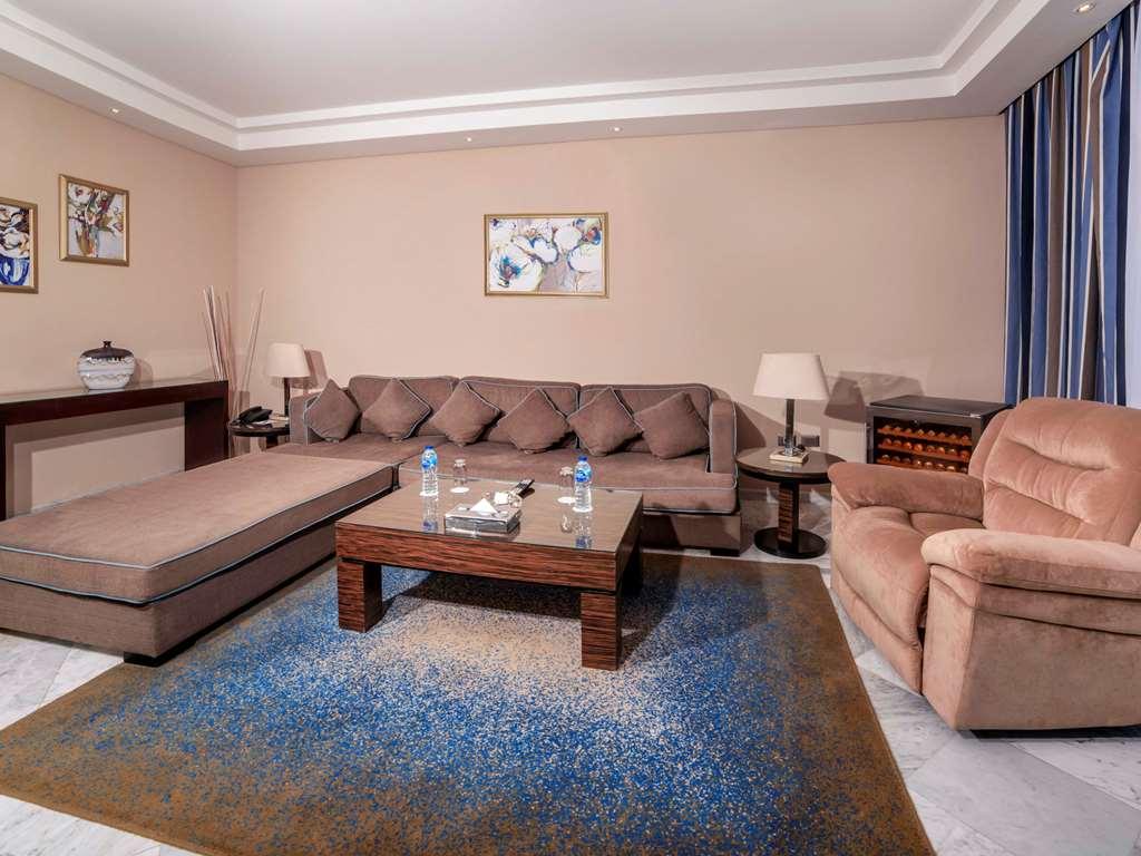 Rixos Alamein - Full Board Plus El Alamein Szoba fotó A living room
