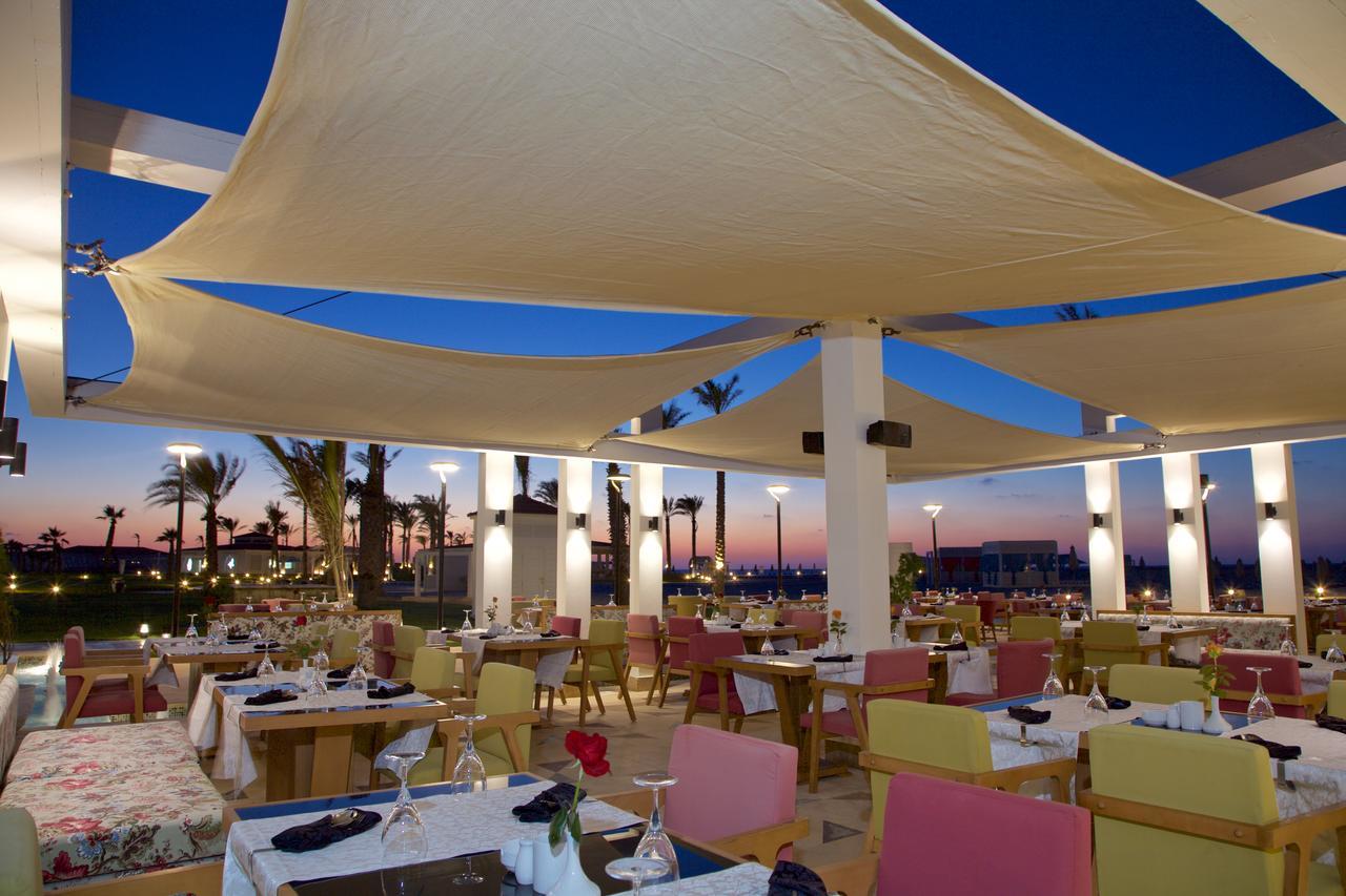 Rixos Alamein - Full Board Plus El Alamein Kültér fotó Restaurant at the hotel